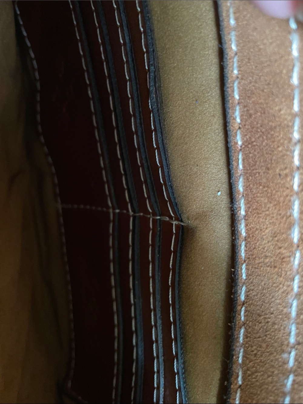 Patricia Nash, leather Beaumont crossbody has some scuff marks. - Picture 15 of 16